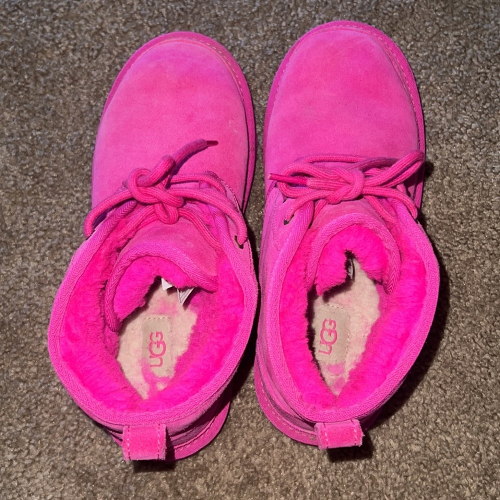 Big Kid UGG Neumel II Boot